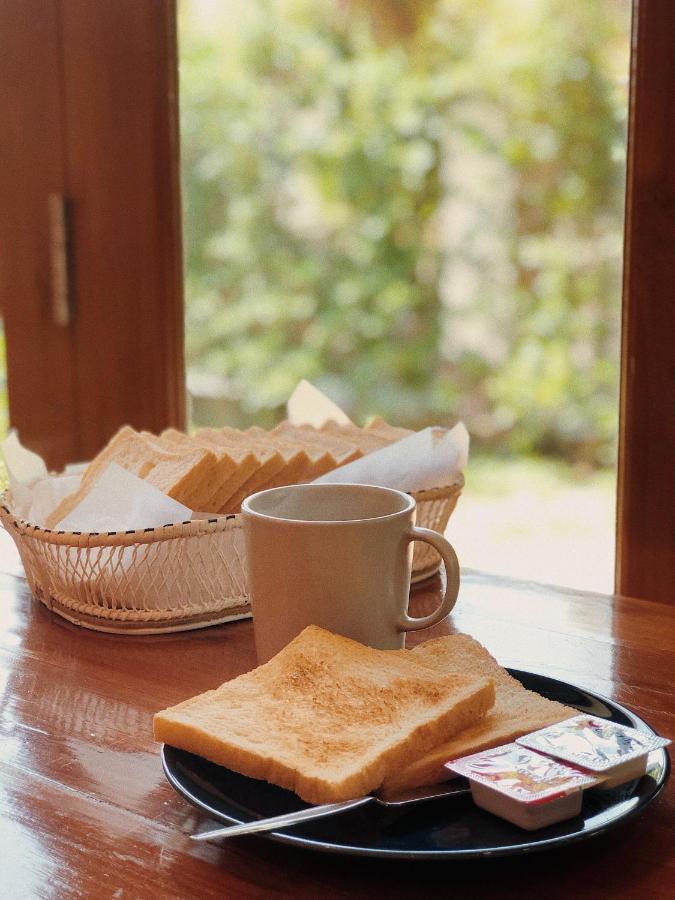 ザ コージー ホテル ペッチャブリー エクステリア 写真